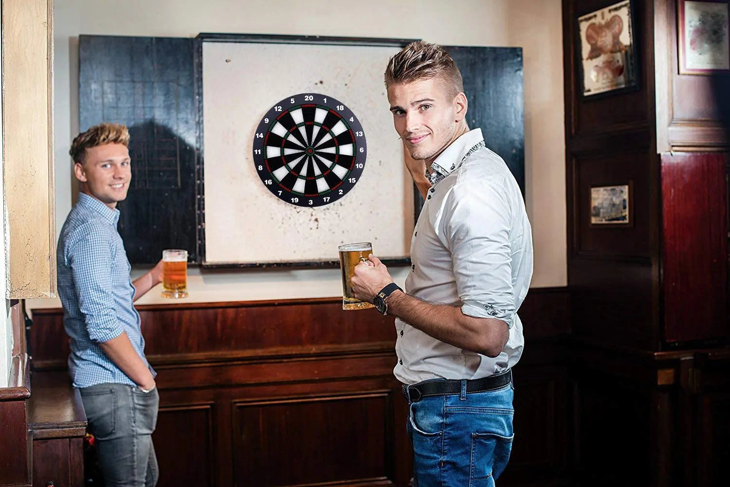 Rubber Dart Board Entertainment and Leisure with 6 Soft Tip Darts for Children and Adultsn Darts Board Pins 18 Inch