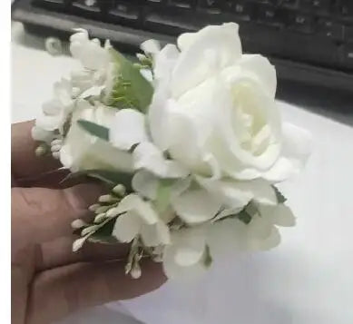 Ivory Wrist Corsage Bridesmaid Sisters Handmade Flower Artificial Silk Rose Bracelet Flowers For Wedding Dancing Party Decor