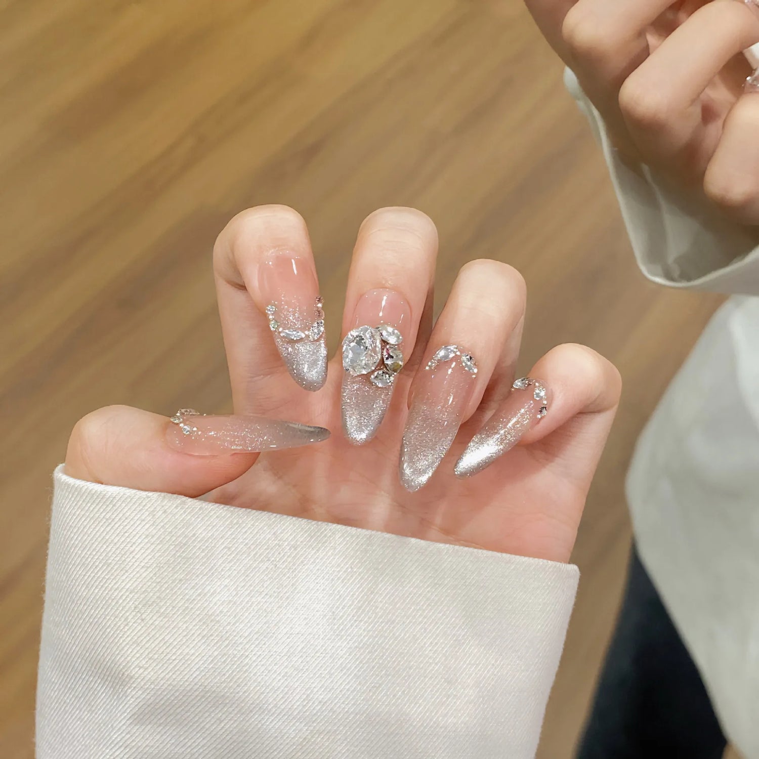 10Pcs Reuse Finished Fake Nails with Butterfly Deisgn Pink Cat's Eye French Handmade Press on False Nails Wearable Nail Art Tips